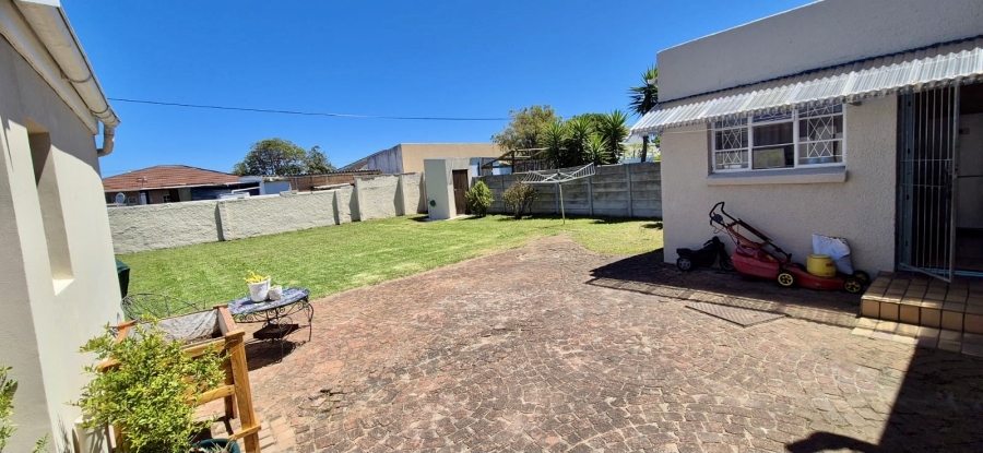 3 Bedroom Property for Sale in Newton Park Eastern Cape